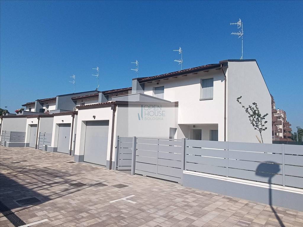 casa indipendente in vendita a Bologna in zona Borgo Panigale