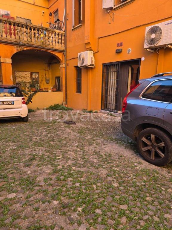 appartamento in vendita a Bologna in zona Centro Storico