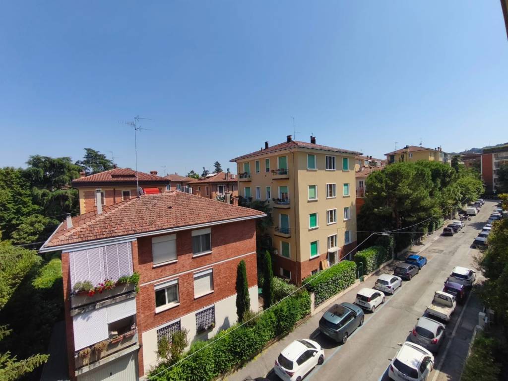 appartamento in vendita a Bologna in zona Murri