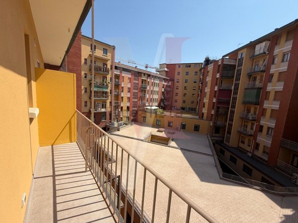 appartamento in vendita a Bologna in zona Quartiere Porto