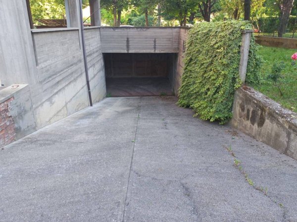 casa indipendente in vendita a Bologna in zona Bolognina