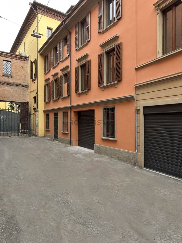 appartamento in vendita a Bologna in zona Centro Storico