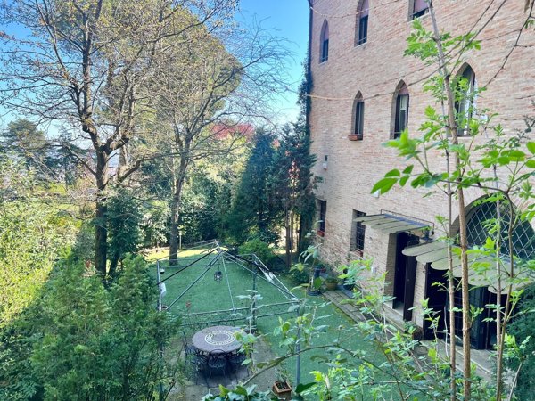 appartamento in vendita a Bologna in zona Santo Stefano
