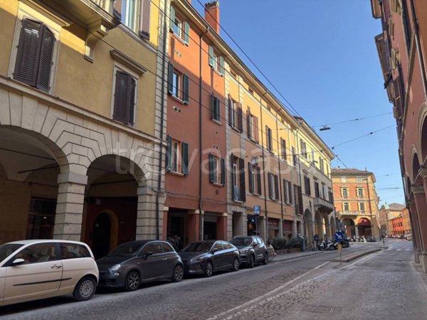 appartamento in vendita a Bologna in zona Santo Stefano