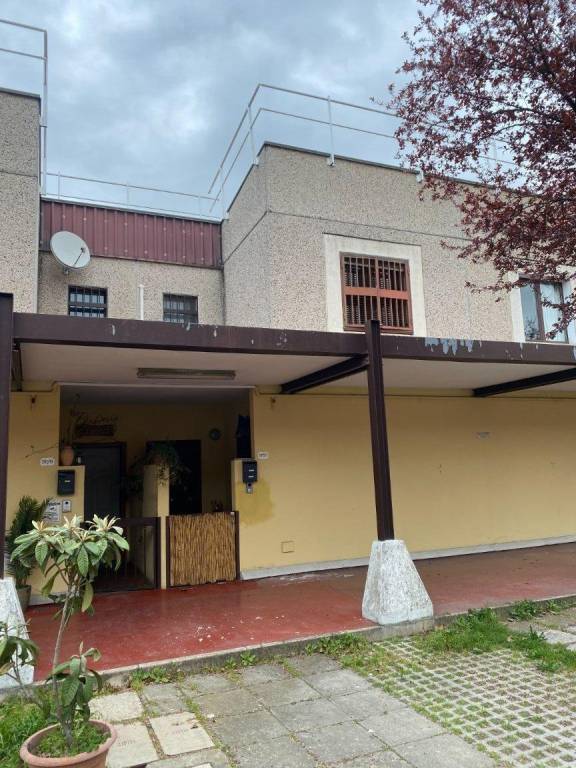 casa indipendente in vendita a Bologna in zona Corticella