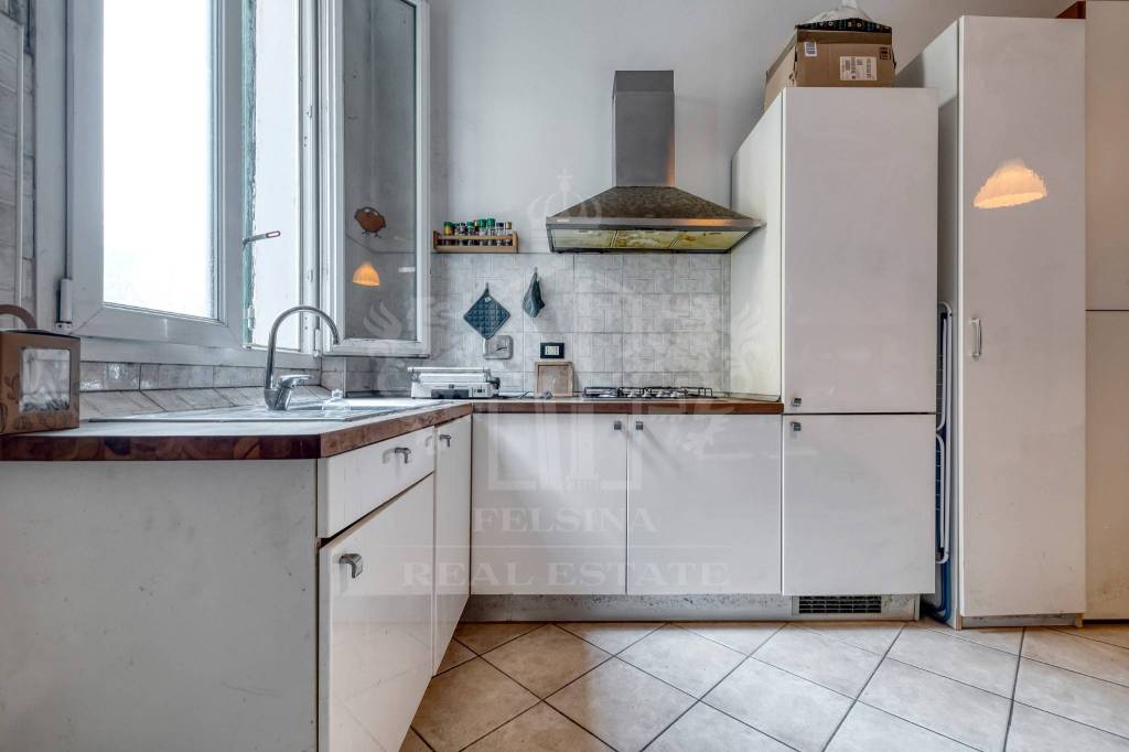 appartamento in vendita a Bologna in zona Saffi
