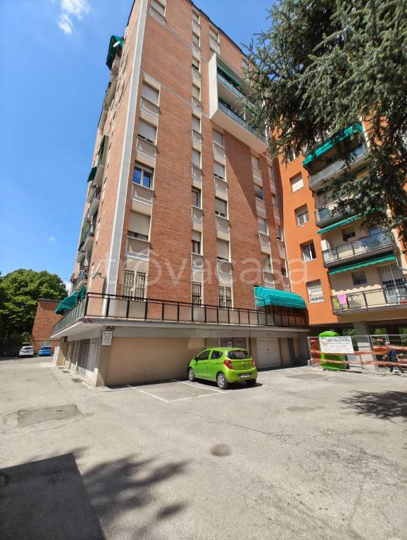 appartamento in vendita a Bologna in zona Barca