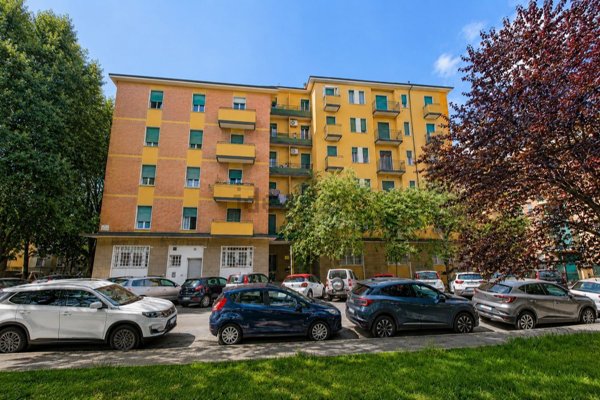 appartamento in vendita a Bologna in zona Saffi
