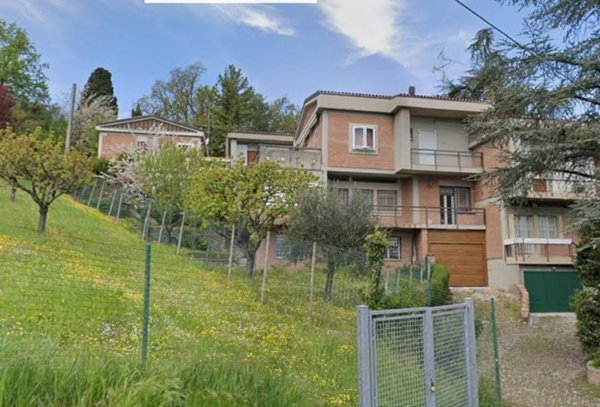 casa indipendente in vendita a Bologna in zona Colli