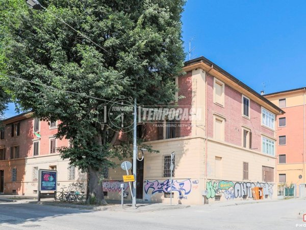 appartamento in vendita a Bologna in zona San Vitale