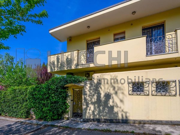 casa indipendente in vendita a Bologna in zona Colli