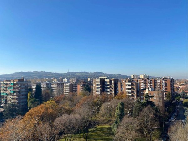 appartamento in vendita a Bologna in zona Savena