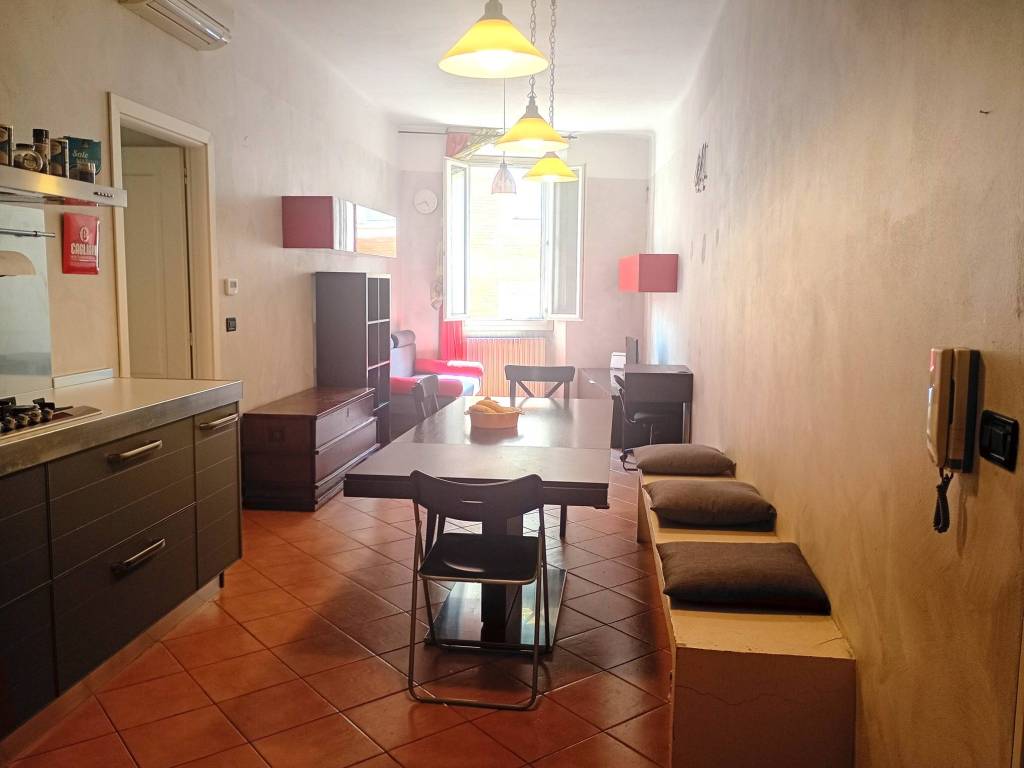 appartamento in vendita a Bologna in zona Quartiere Porto