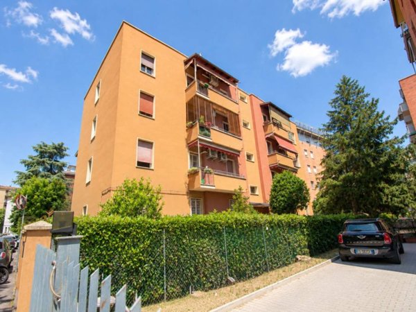appartamento in vendita a Bologna