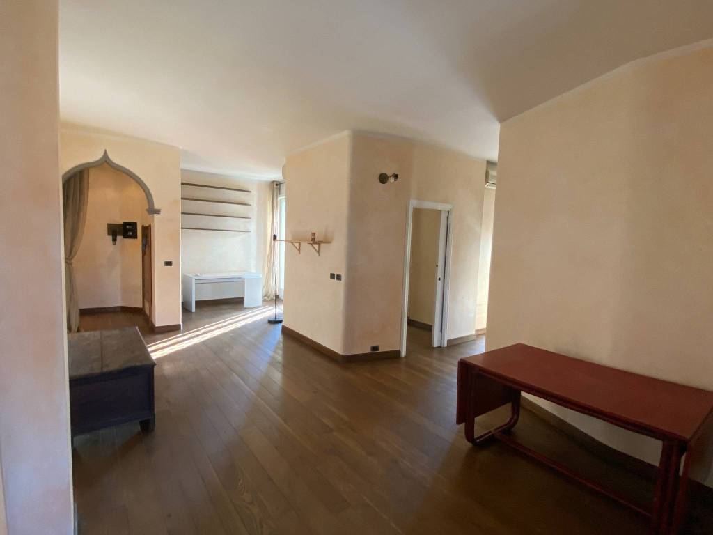 appartamento in vendita a Bologna in zona Saffi