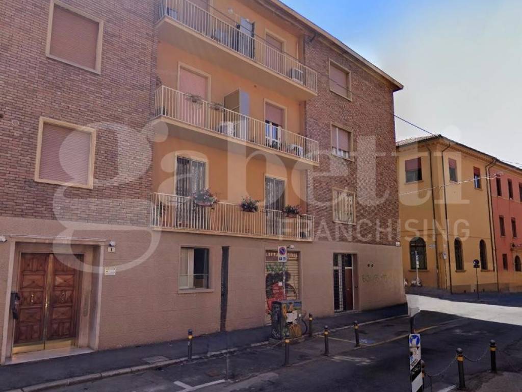 appartamento in vendita a Bologna in zona Centro Storico