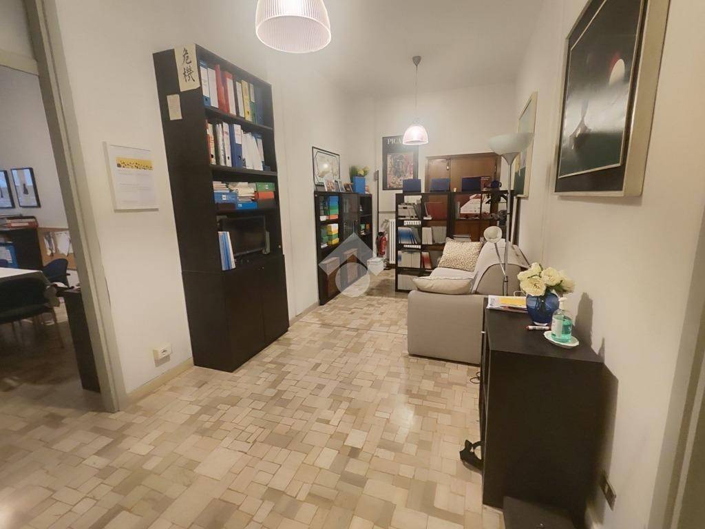 appartamento in vendita a Bologna in zona Quartiere Porto