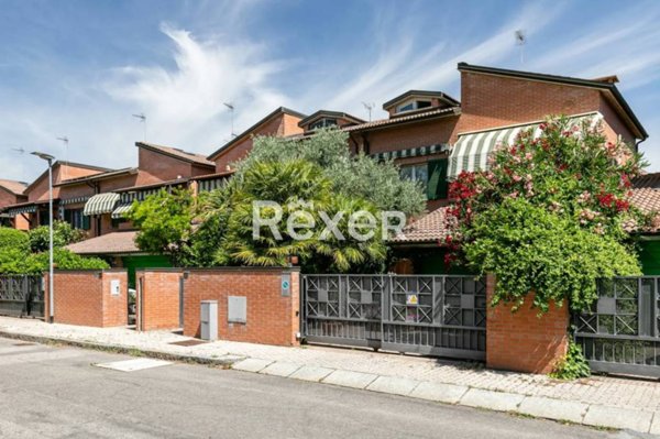 casa indipendente in vendita a Bologna in zona Corticella