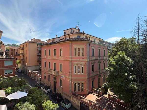 appartamento in vendita a Bologna in zona Quartiere Porto