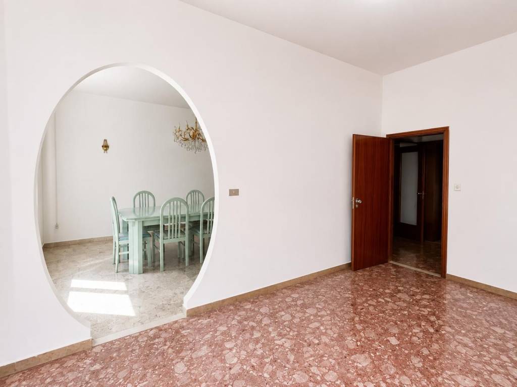 appartamento in vendita a Bologna in zona Saffi