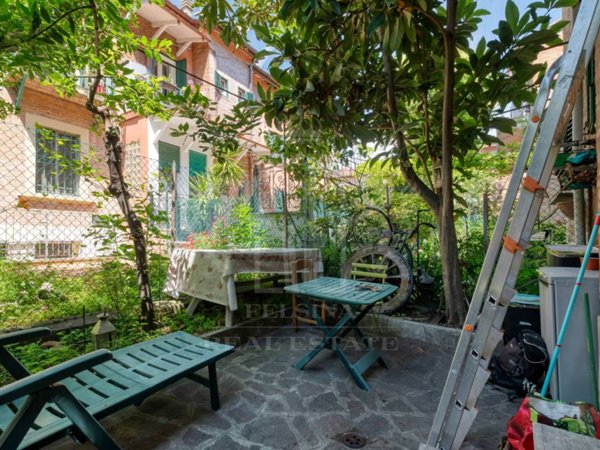 casa indipendente in vendita a Bologna in zona San Vitale