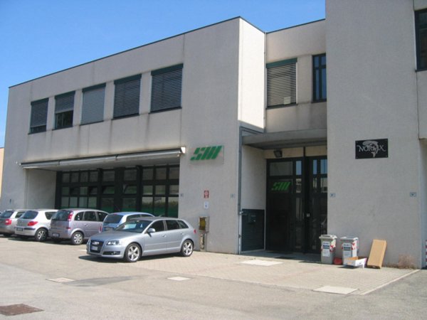 ufficio in vendita a Bologna in zona Borgo Panigale