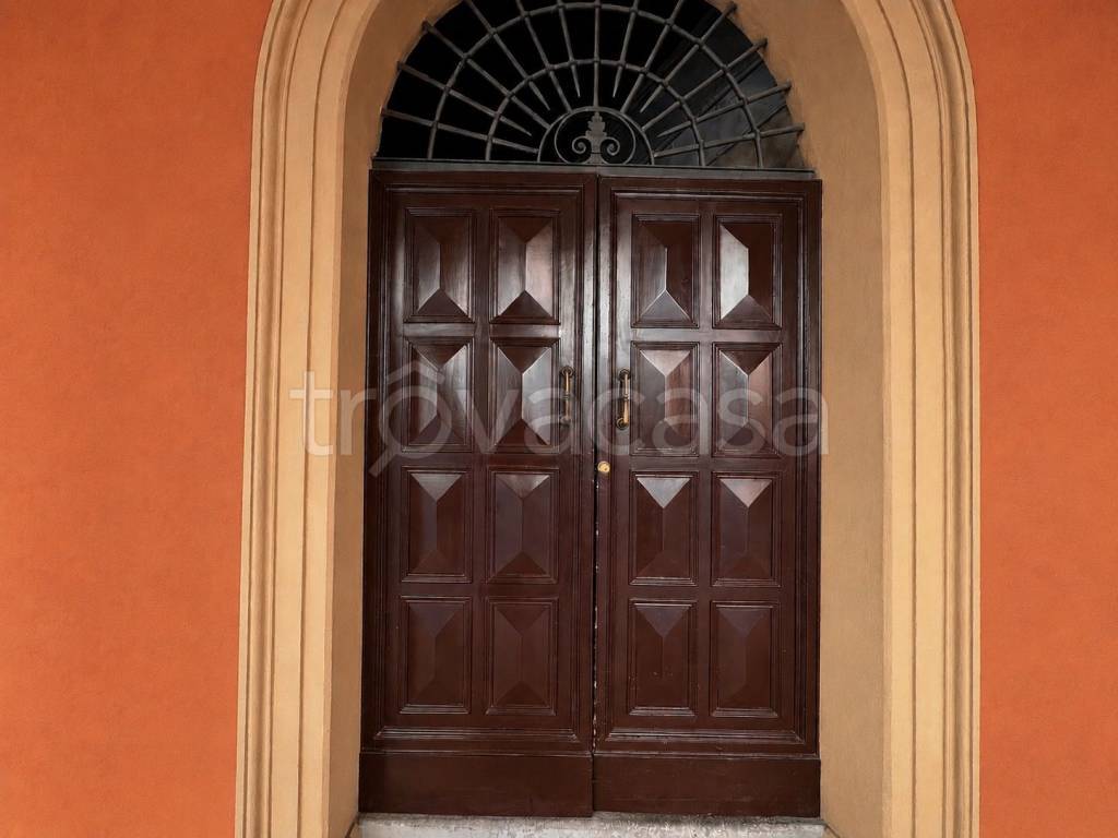 appartamento in vendita a Bologna in zona Santo Stefano