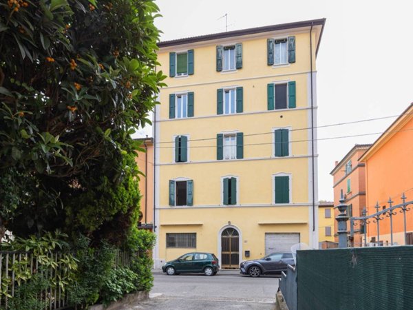 appartamento in vendita a Bologna in zona Saragozza