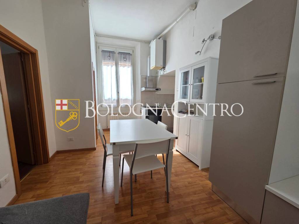 appartamento in vendita a Bologna in zona Centro Storico