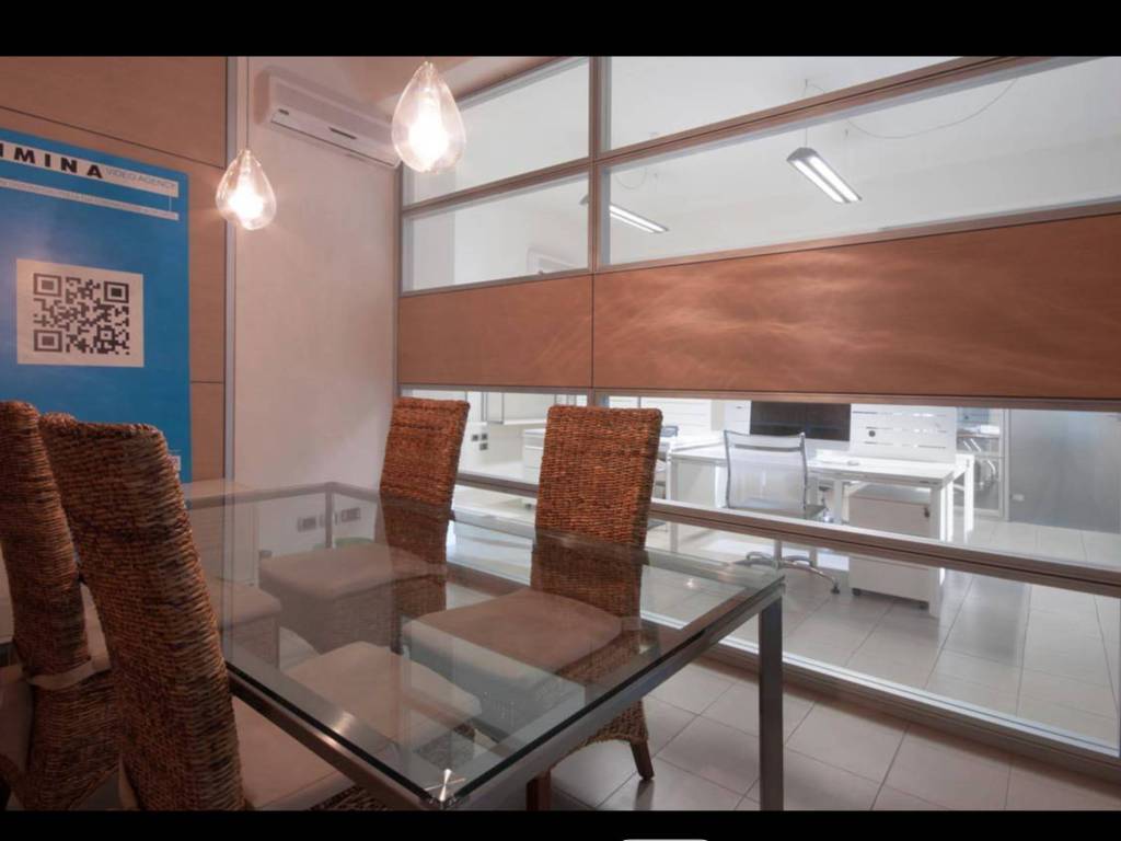 ufficio in vendita a Bologna in zona Savena