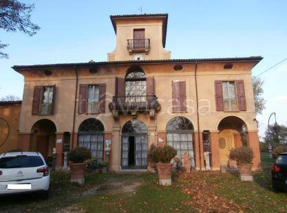 villa in vendita a Bologna in zona Centro Storico
