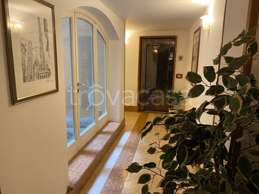 appartamento in vendita a Bologna in zona Centro Storico