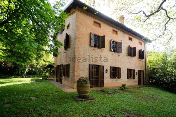 casa indipendente in vendita a Bologna in zona Santo Stefano