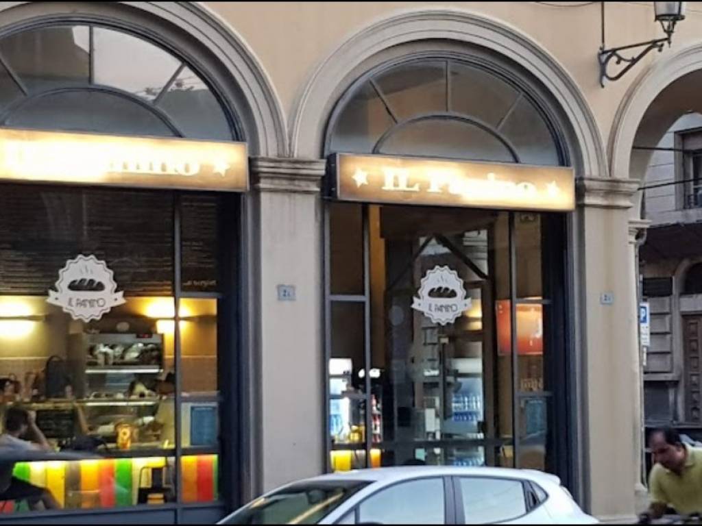 negozio in vendita a Bologna in zona Centro Storico