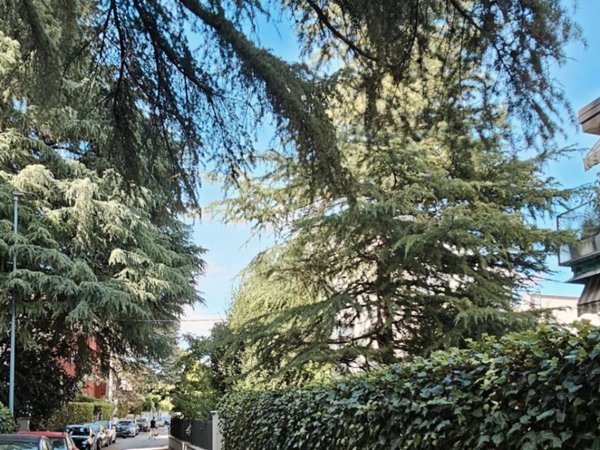 appartamento in vendita a Bologna in zona Saragozza