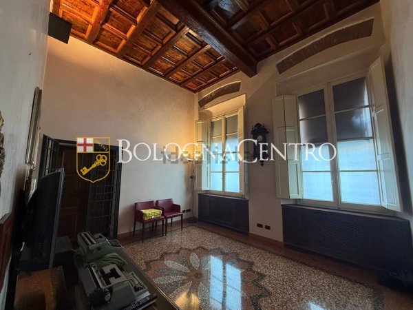 appartamento in vendita a Bologna in zona Centro Storico