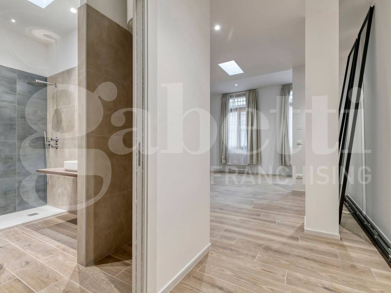 appartamento in vendita a Bologna in zona Saffi
