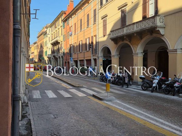 appartamento in vendita a Bologna in zona Santo Stefano
