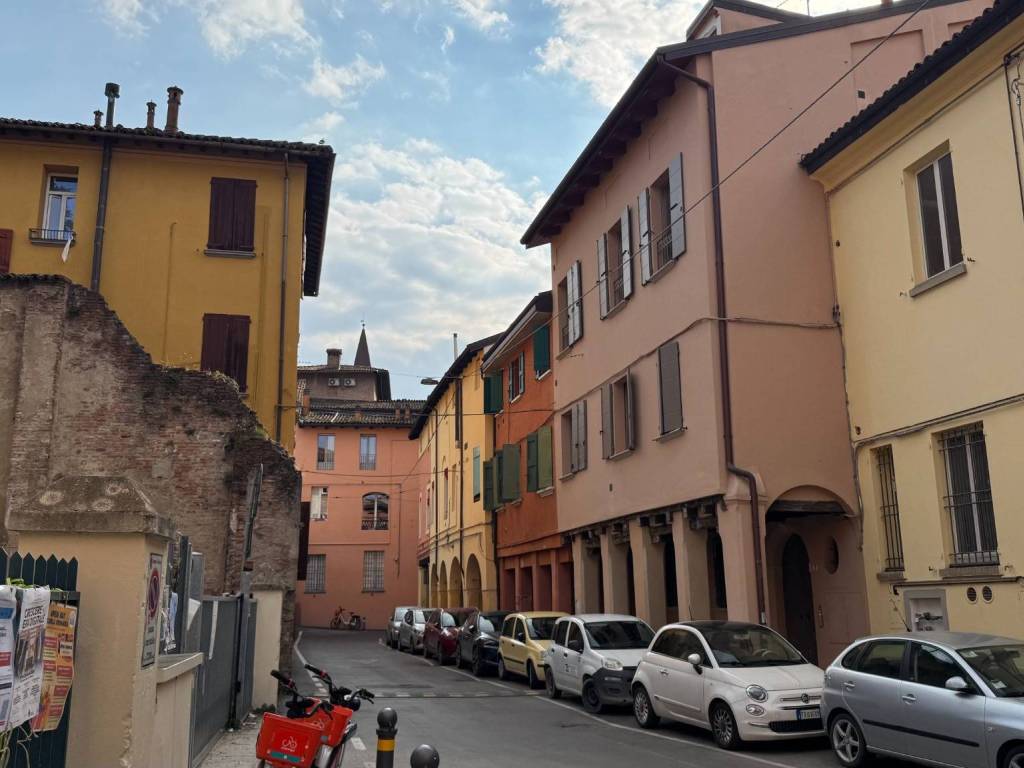 appartamento in vendita a Bologna in zona Centro Storico