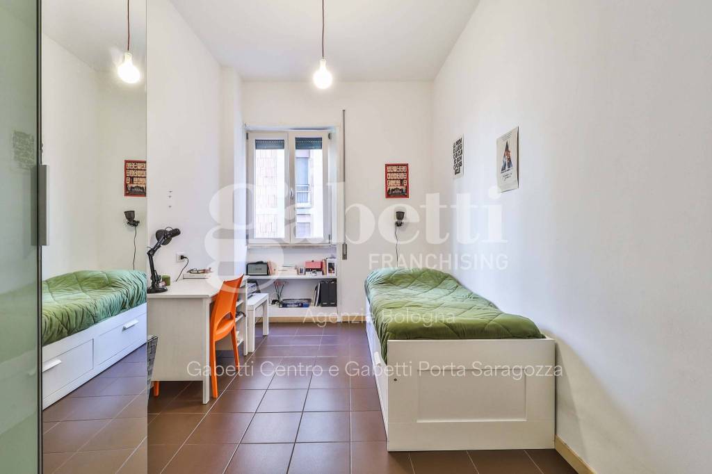 appartamento in vendita a Bologna in zona Quartiere Porto