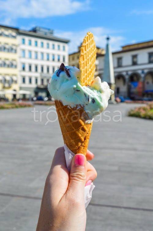 negozio in vendita a Bologna in zona Corticella