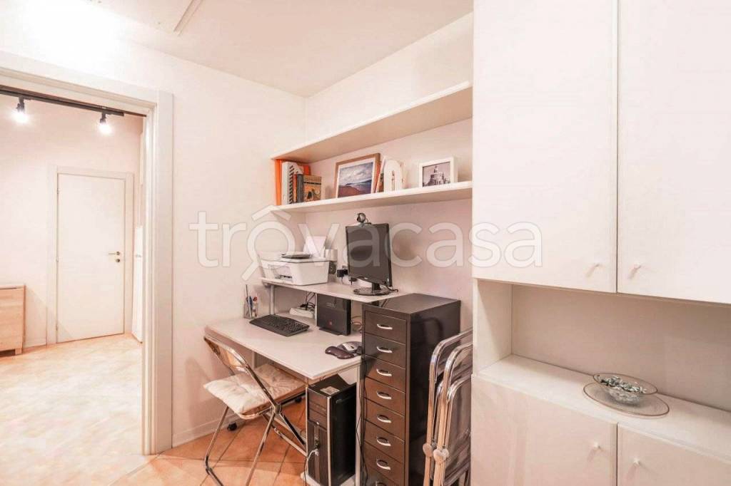 appartamento in vendita a Bologna in zona Saragozza