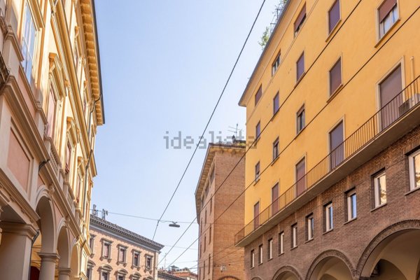 appartamento in vendita a Bologna in zona Santo Stefano