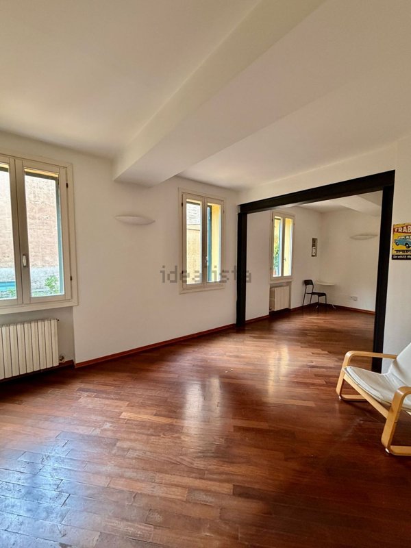 appartamento in vendita a Bologna in zona Santo Stefano
