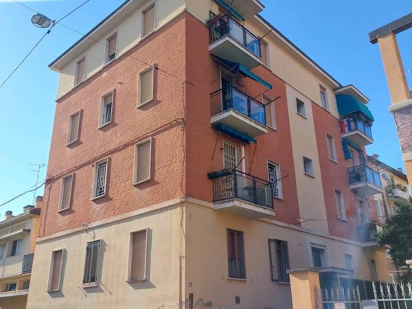 appartamento in vendita a Bologna in zona Saragozza