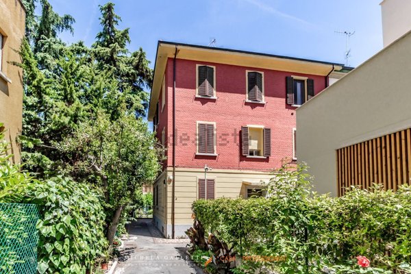 appartamento in vendita a Bologna in zona Savena
