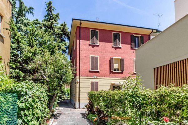 appartamento in vendita a Bologna in zona Savena