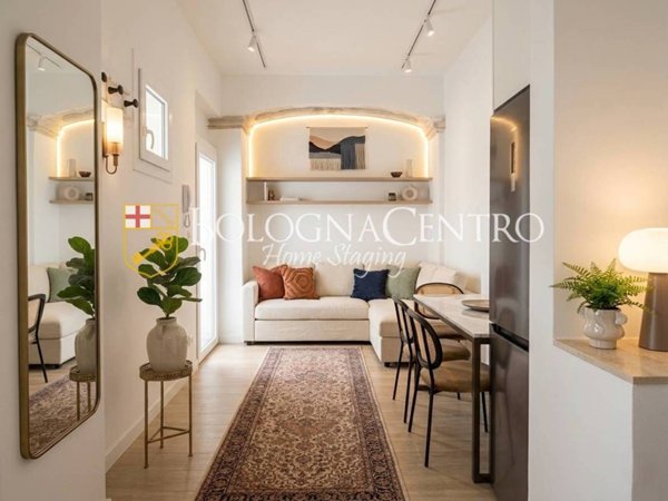 appartamento in vendita a Bologna in zona Santo Stefano