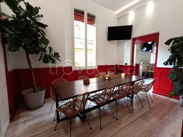 negozio in vendita a Bologna in zona San Vitale