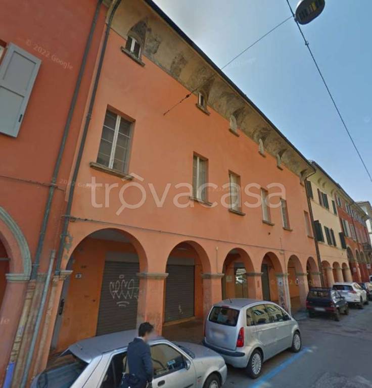 appartamento in vendita a Bologna in zona Santo Stefano